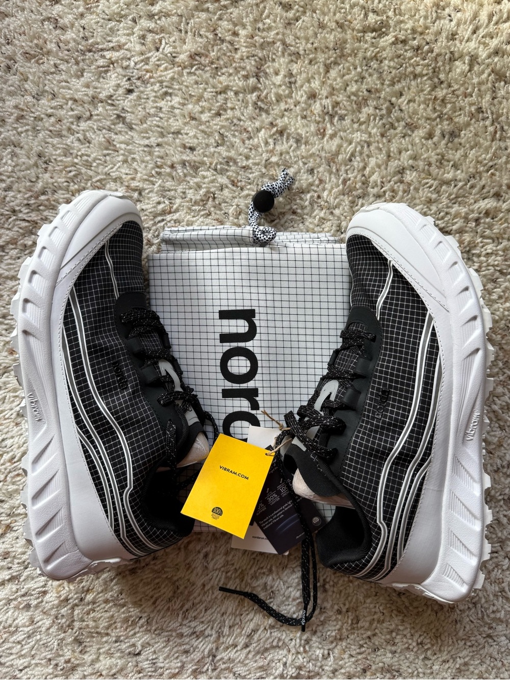 Norda 002 new in box men’s 9, women’s 10.5
